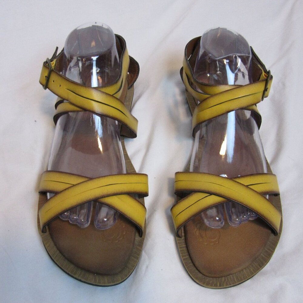 Clarks Billie Jazz Leather Gladiator Sandals Flats Yellow Brown Buckle Womens 10 - Picture 3 of 7